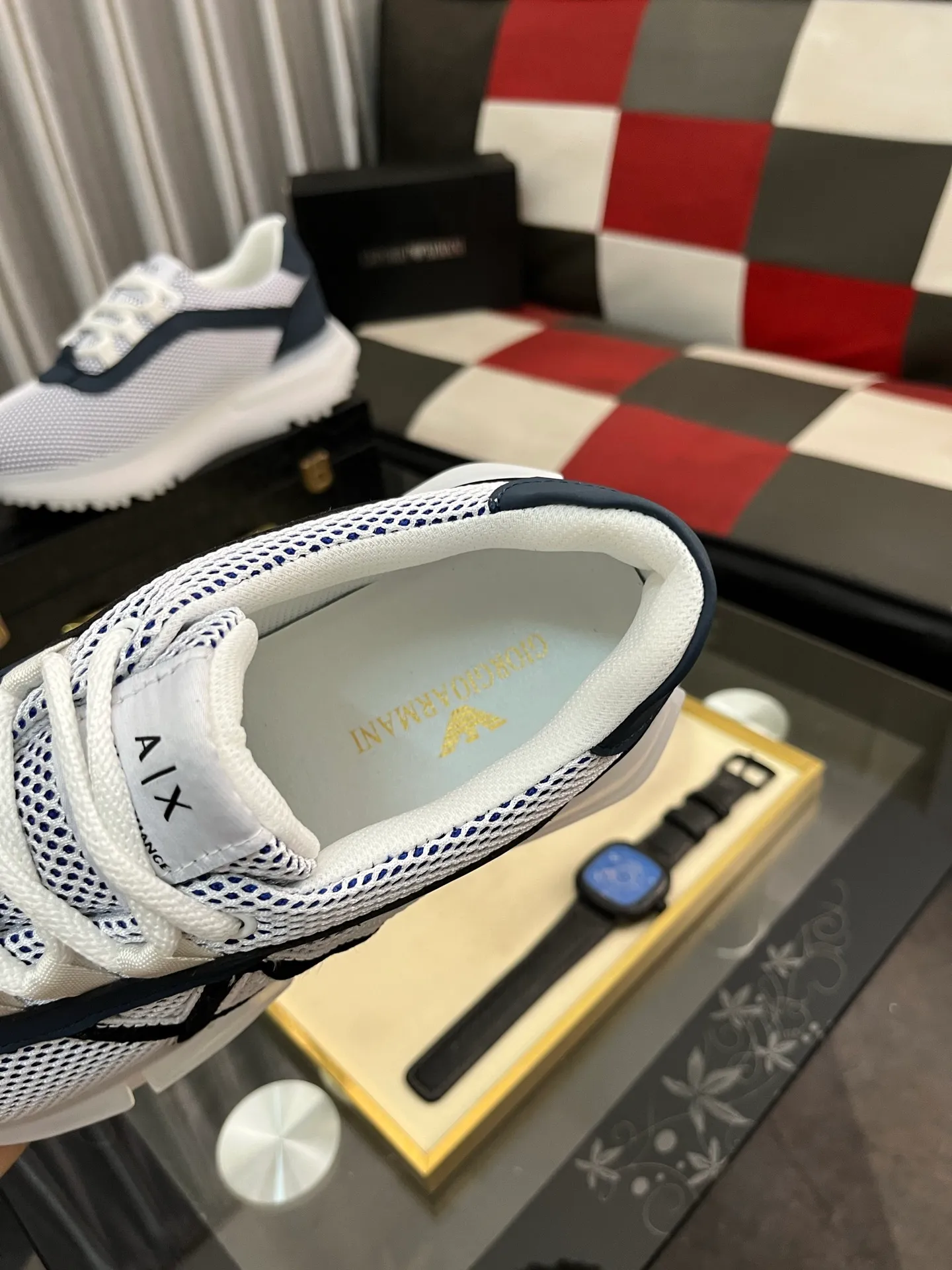 Men's Men's Shoes💰458⌚️⌚️Dior unique modern style sneakers. Counter purchasing 🏃casual leather shoes😍😍 original cowhide leather imported from Italy (refuses to discolor and grind feet) soles: original soles specially provided by the original factory, super cool😍 lace up and walk with wind👍 style design ⚠️ super comfortable and wear-resistant original soles. Just like shooting the real thing 🎬The real thing is better Code number: 38-443️⃣Colors available